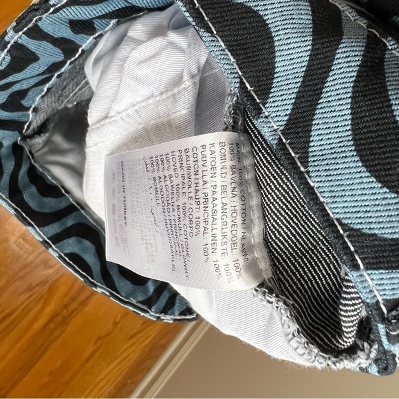 URBAN OUTFITTERS THE RAGGED PRIEST WAVE‎ JEANS - Picture 9 of 16